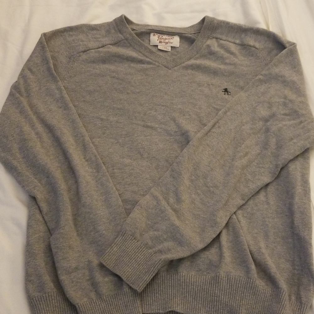 Penguin sweater